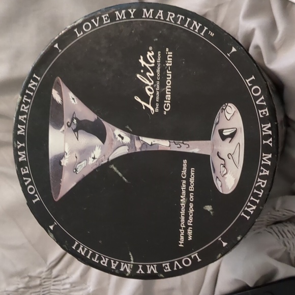 Lolita Glamour - Tini Hand Painted Martini Glass NIB - Picture 8 of 10